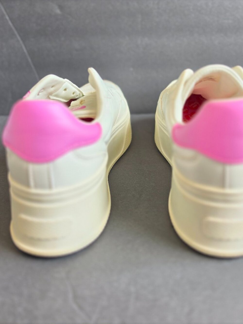 EUC - Bershka Care Bears Platform Sneakers Women’s Sz 10 White Pink Kawaii Shoes - Picture 5 of 12